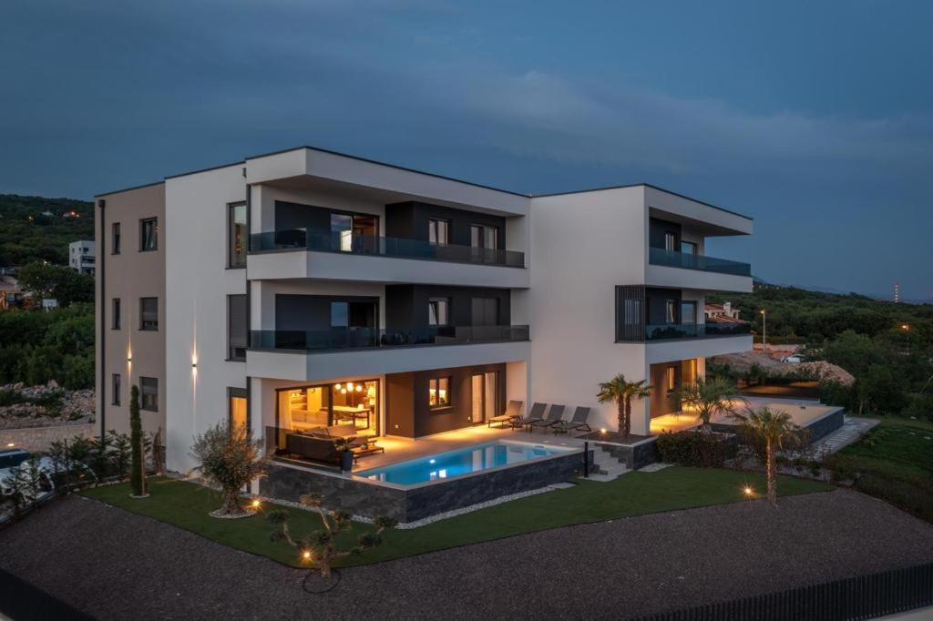 רייקה Villa Ameli Apartment With Swimming Pool מראה חיצוני תמונה
